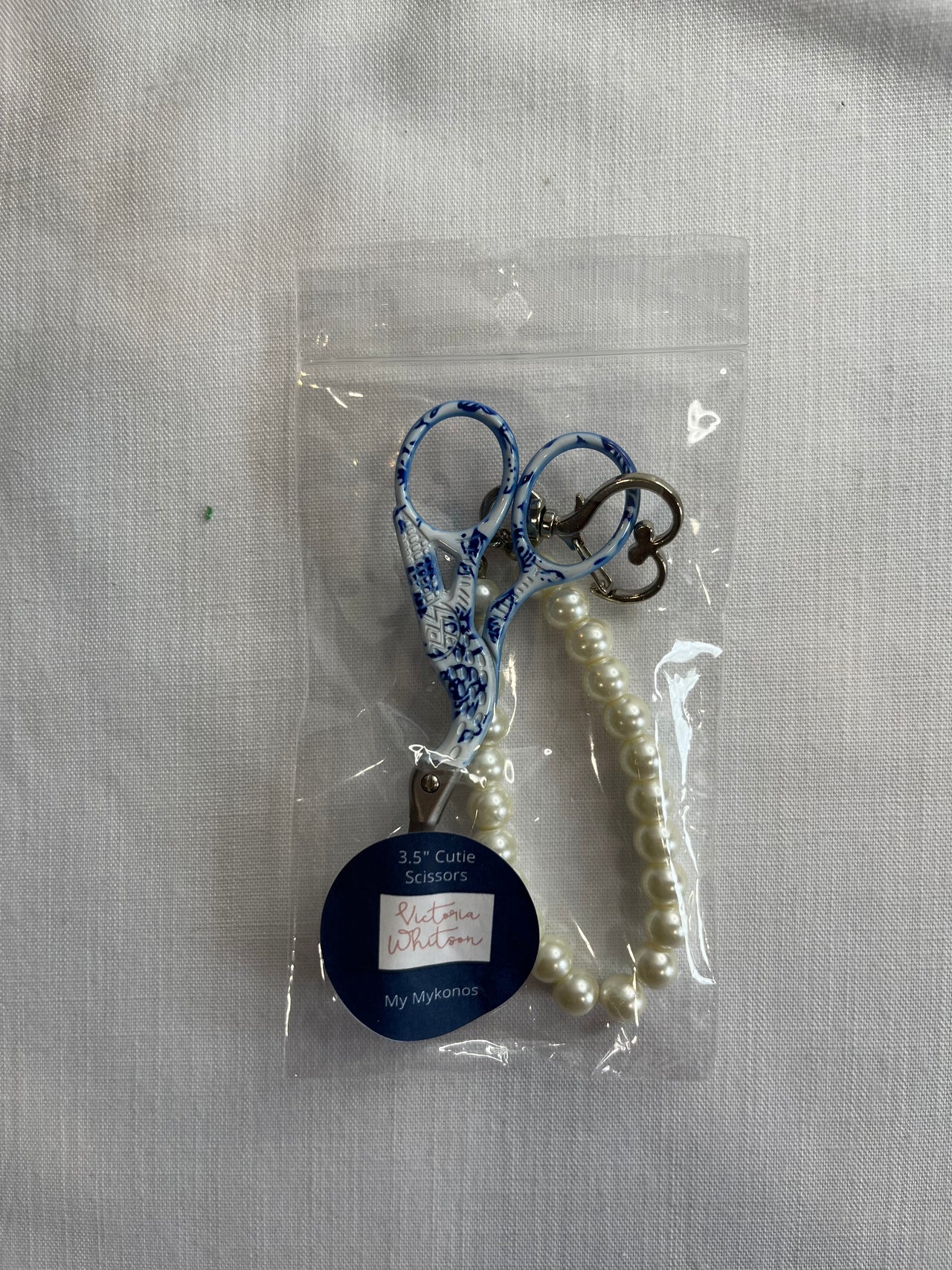 VW Cutie Scissors with Pearl Fob