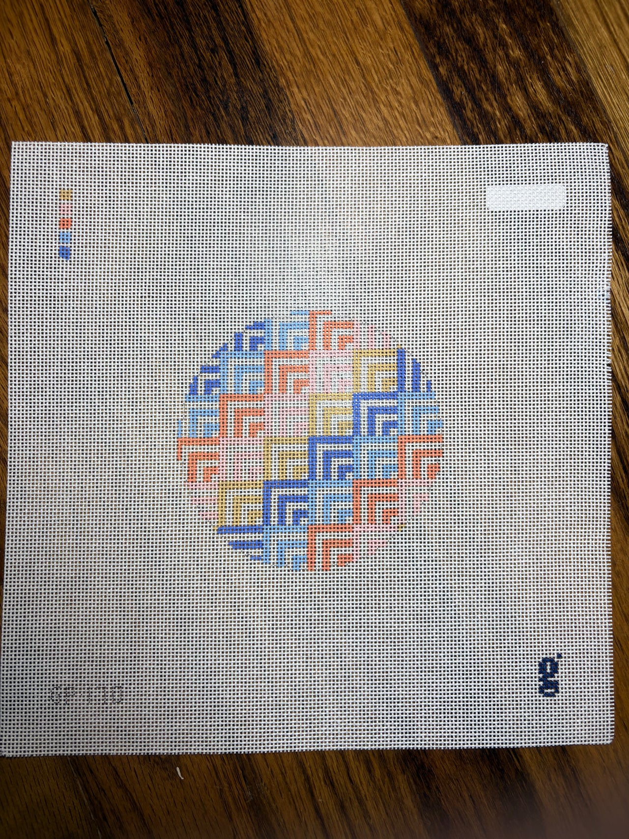 GP170 Coral Corners Small Round