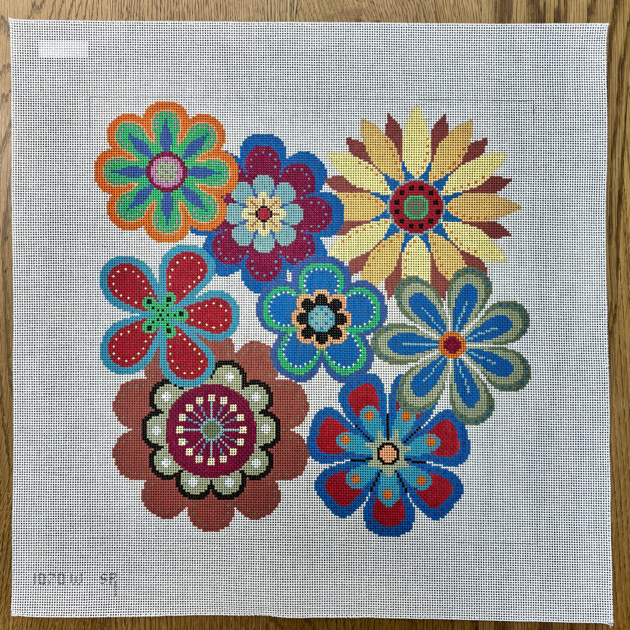 SR1070W Flowers Pop without Background, 14" Square - 13 mesh - TS