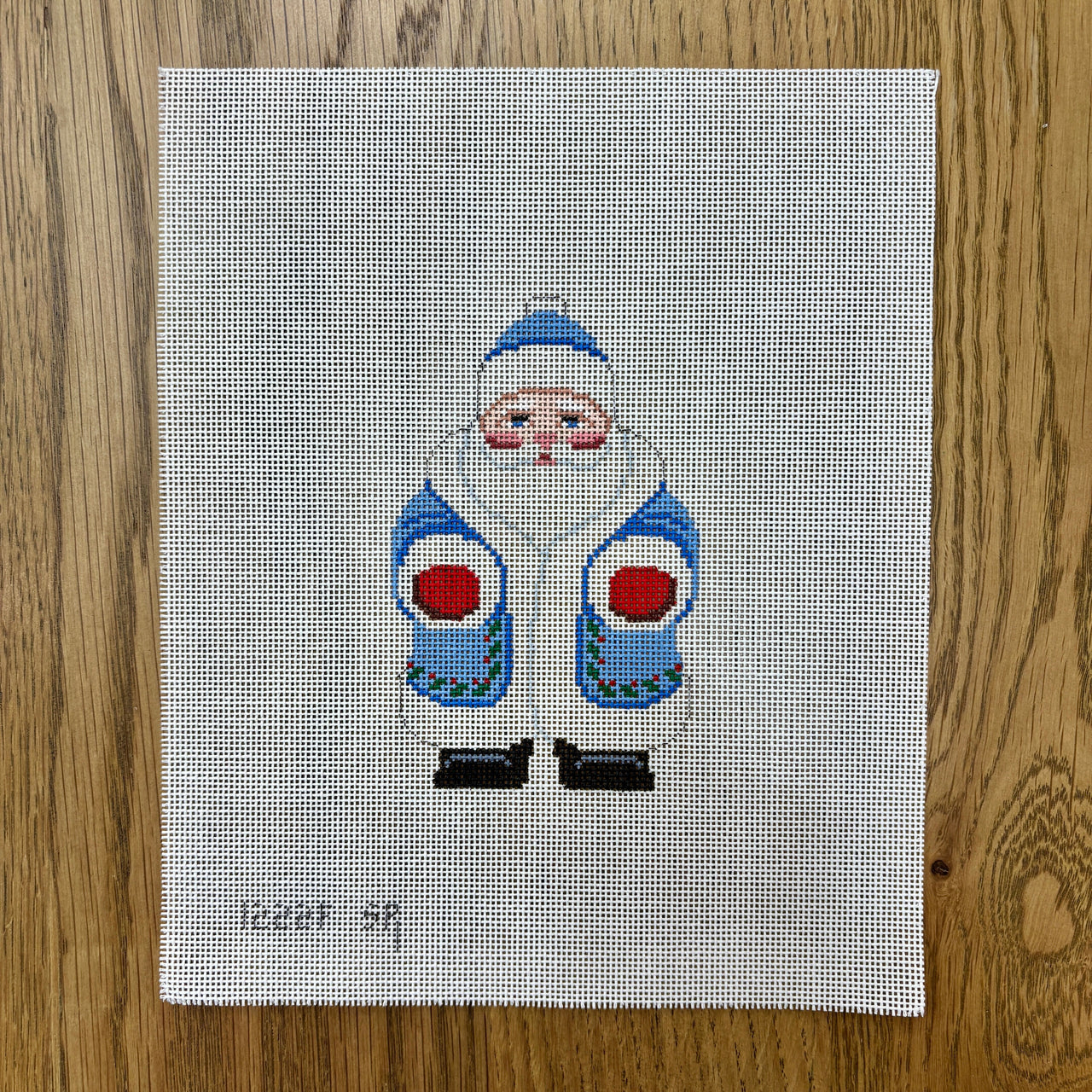 SR1222F Reindeer Coat Santa - 18 mesh - TS