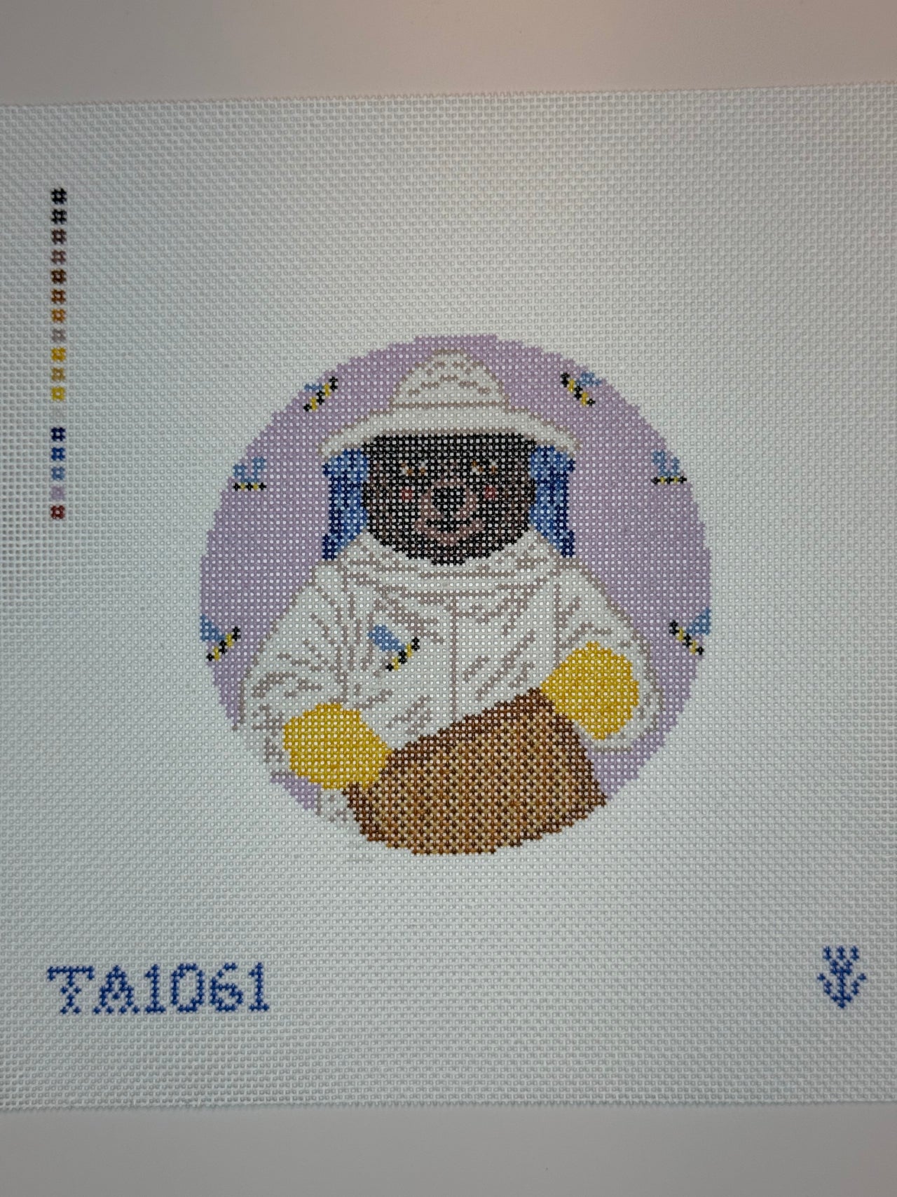 TA1061 Beatrice the Beekeeping Bear Round - MKT2