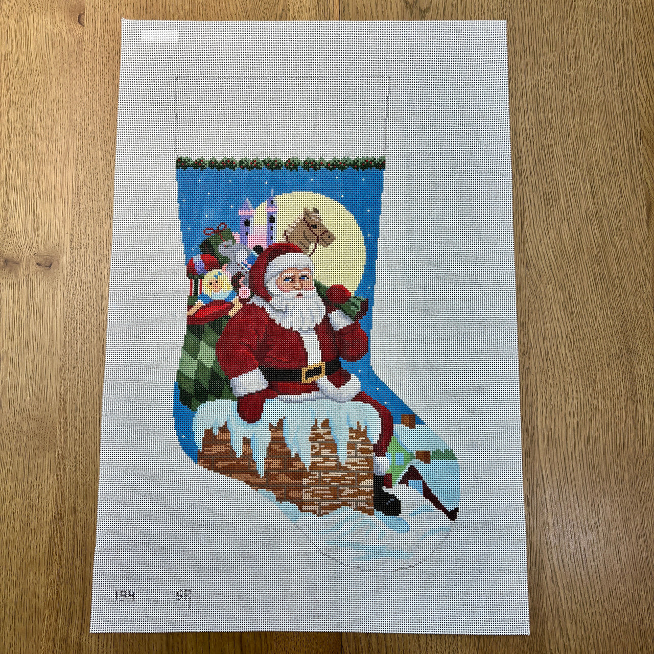 SR0194 Santa, Down The Chimney, Girl, Stocking - TS