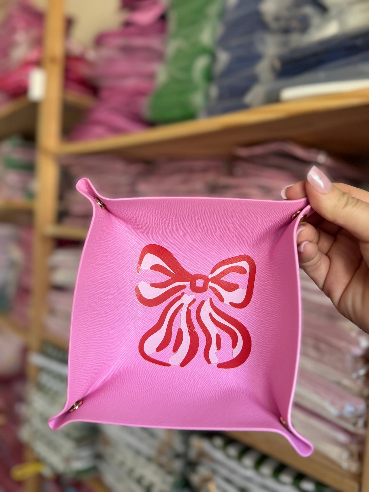 Bow snap tray | ort try and catch all