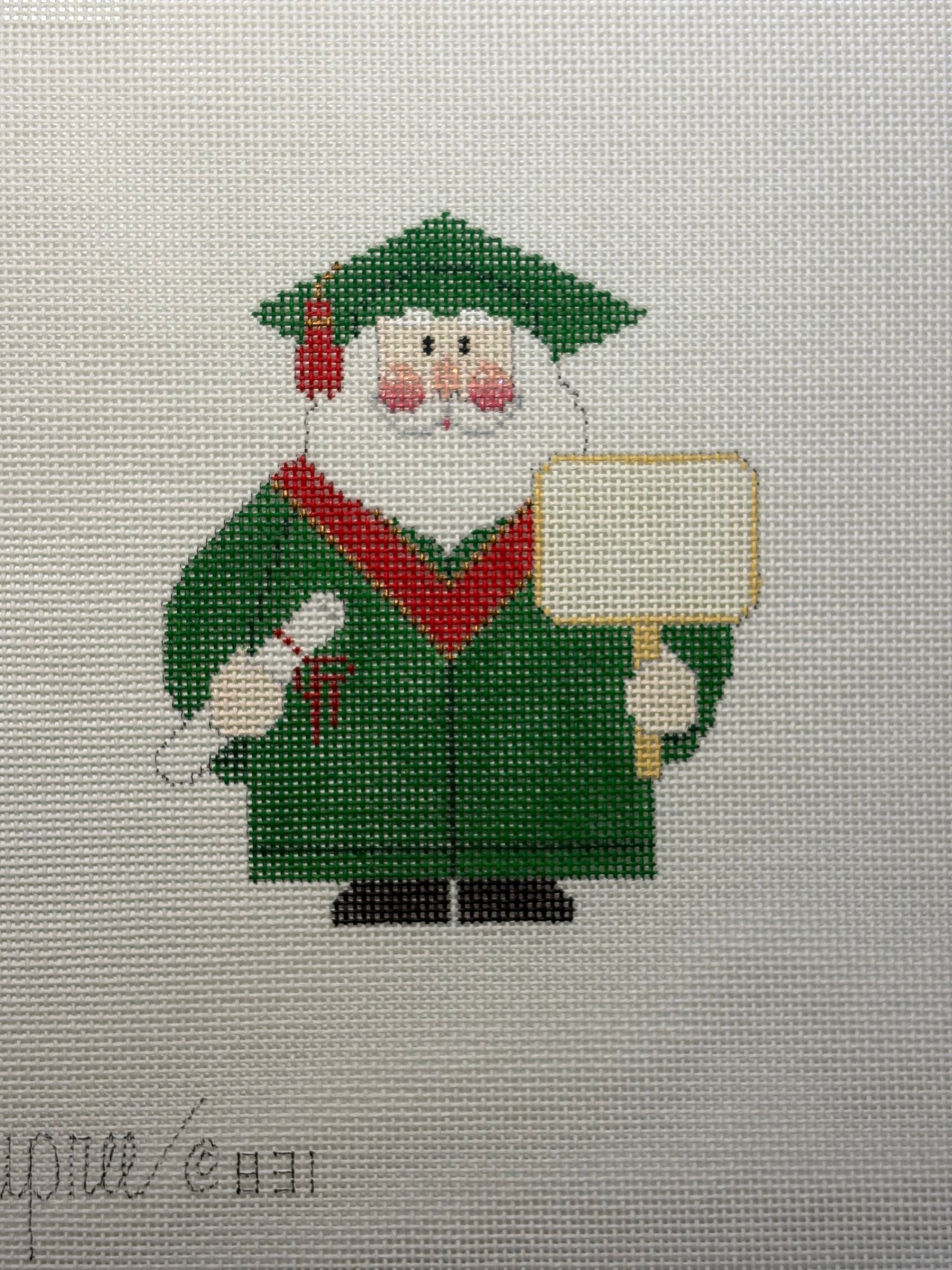 CD831 Graduate Santa - MKT3