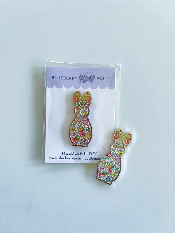 26-437 Bunny Needleminder - TS