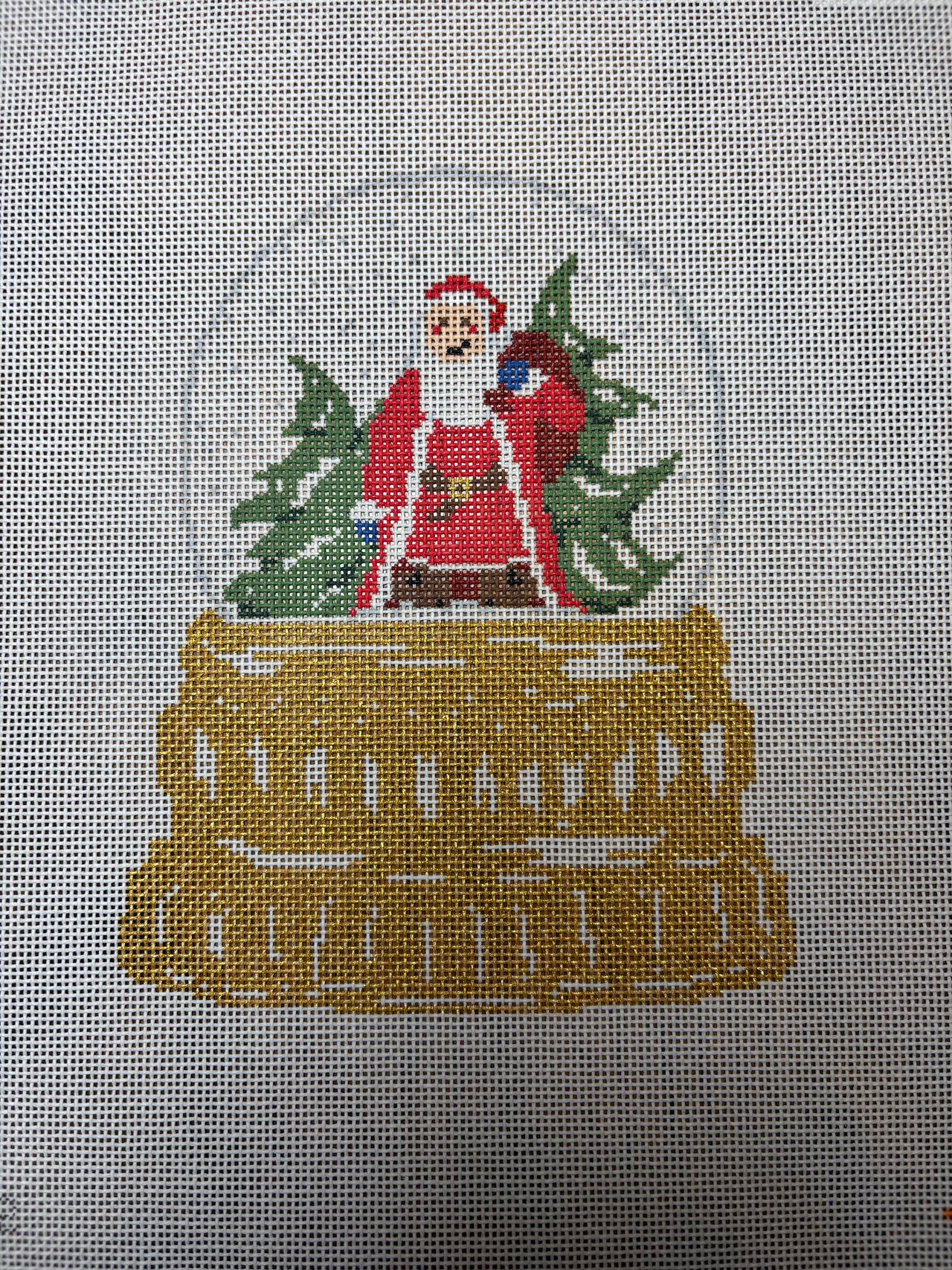 ET12 Santa Snowglobe