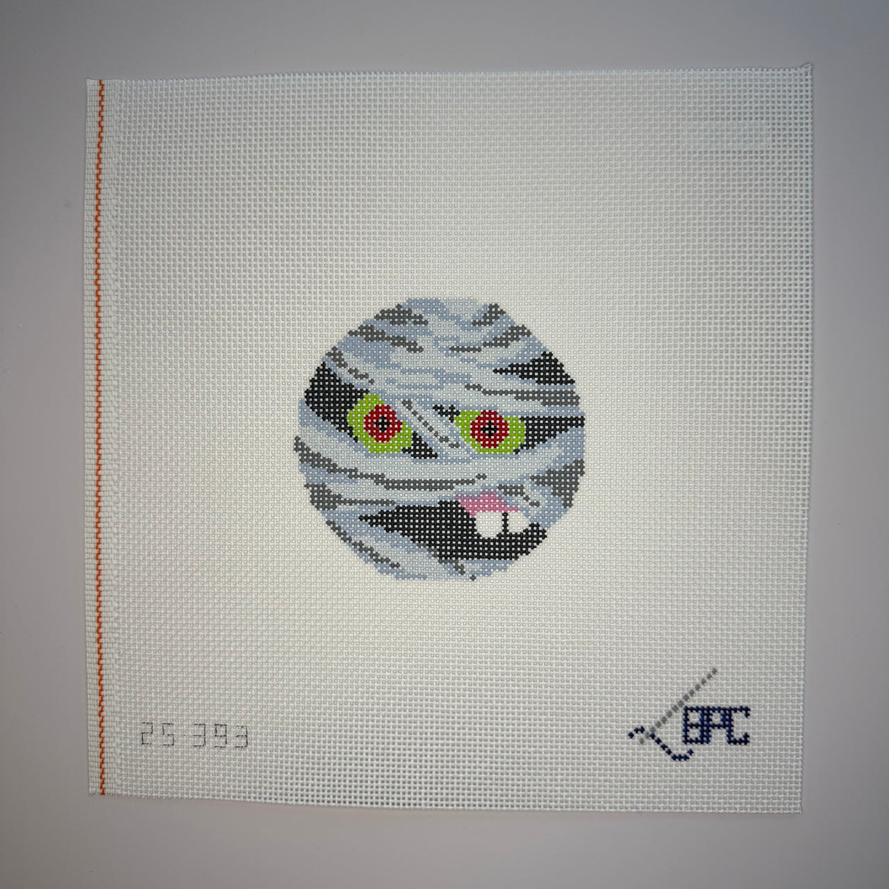 25-393 Halloween Mummy