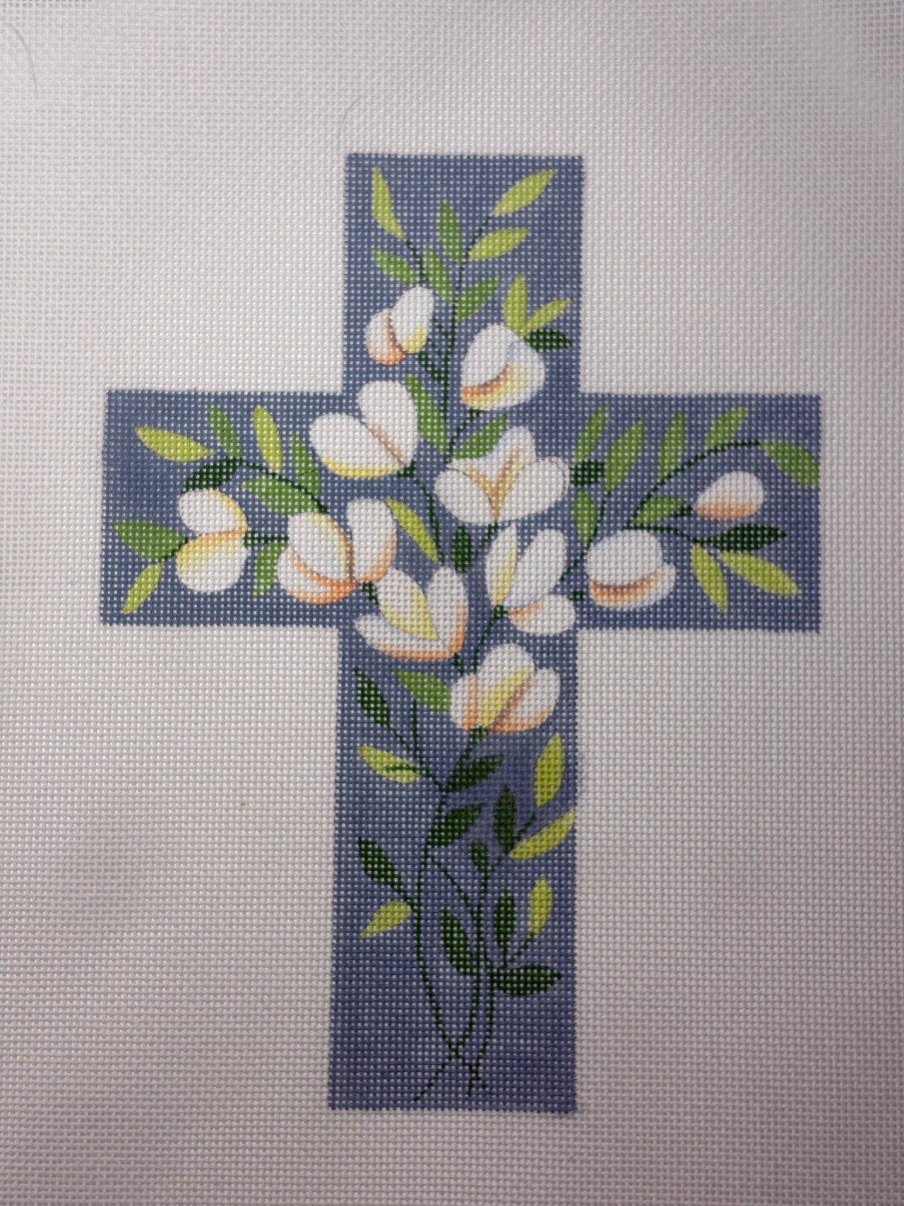 104Q Med/Lg Cross Snow Drops - MKT3