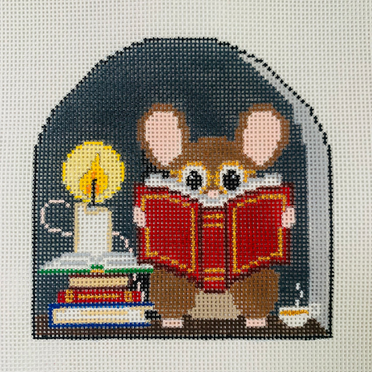 XO-307 Mouse House Bookworm