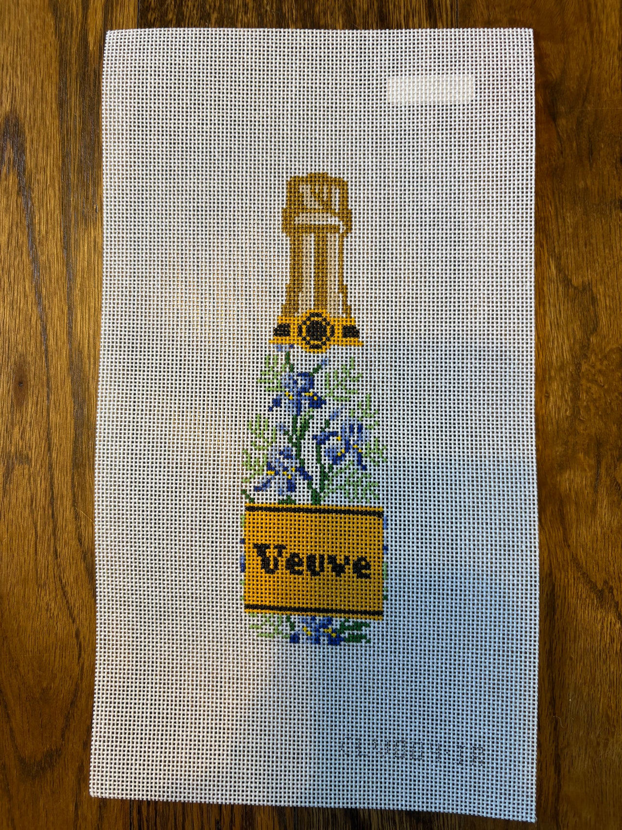 CLV004-IR Iris Champagne