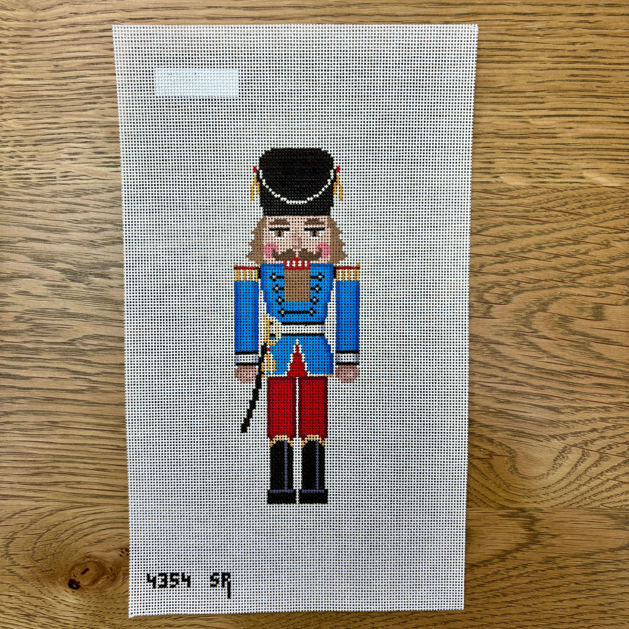 SR4354 Nutcracker, Blue Guard with Sword - 18 mesh - TS