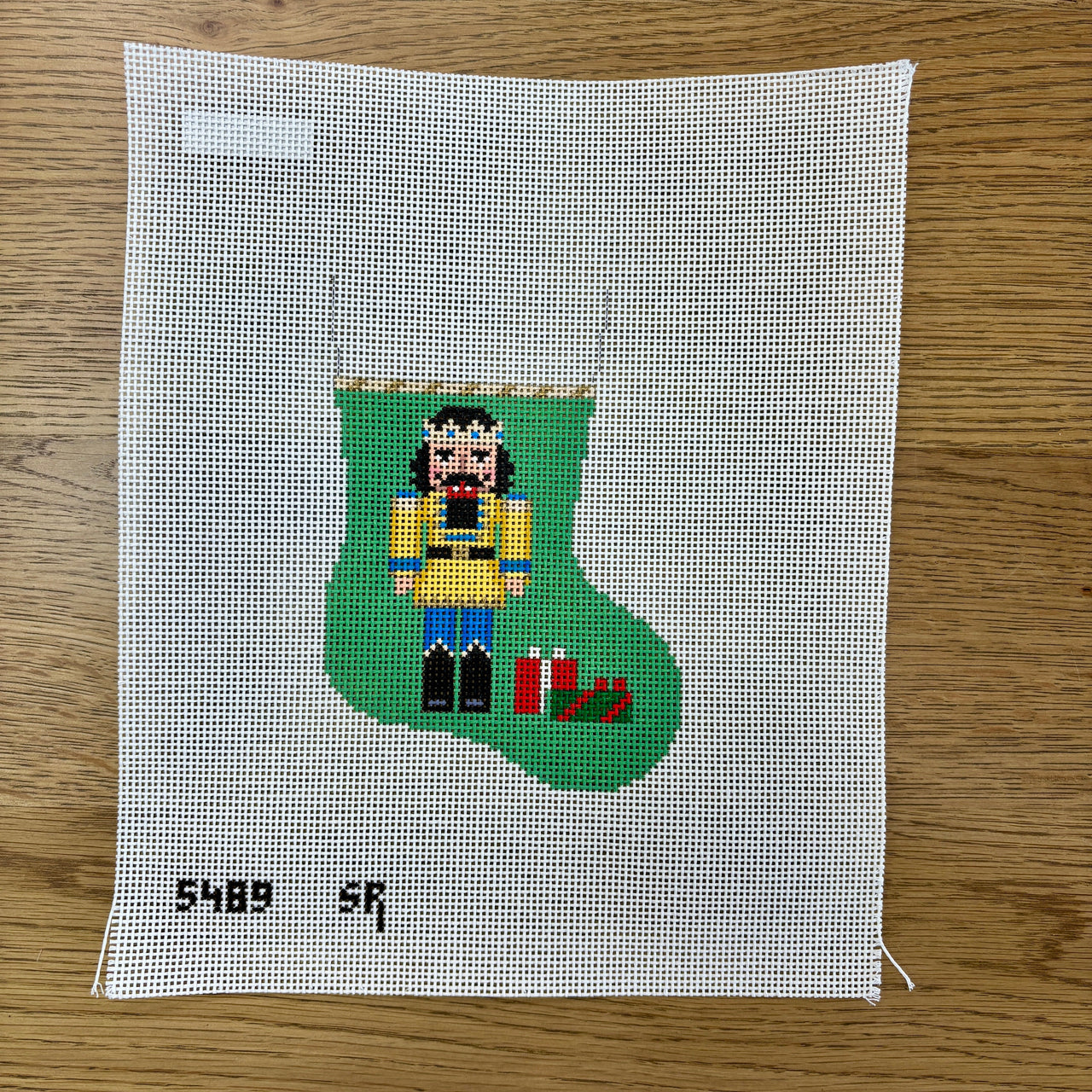 SR5489 Nutcracker, Yellow King - Mini Stocking - TS