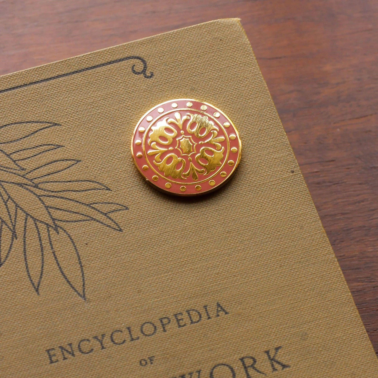 Needle minder Byzantine Tulip