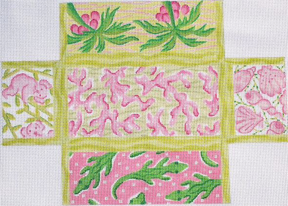BR-24 Brick – Lilly-inspired Lattice Patchwork – pinks & greens - TS
