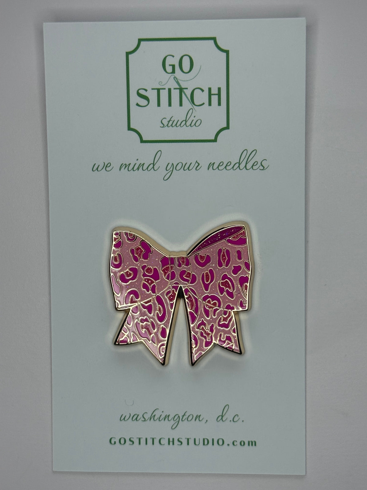 Pink Leopard Print Bow Mini Needleminder - MKT