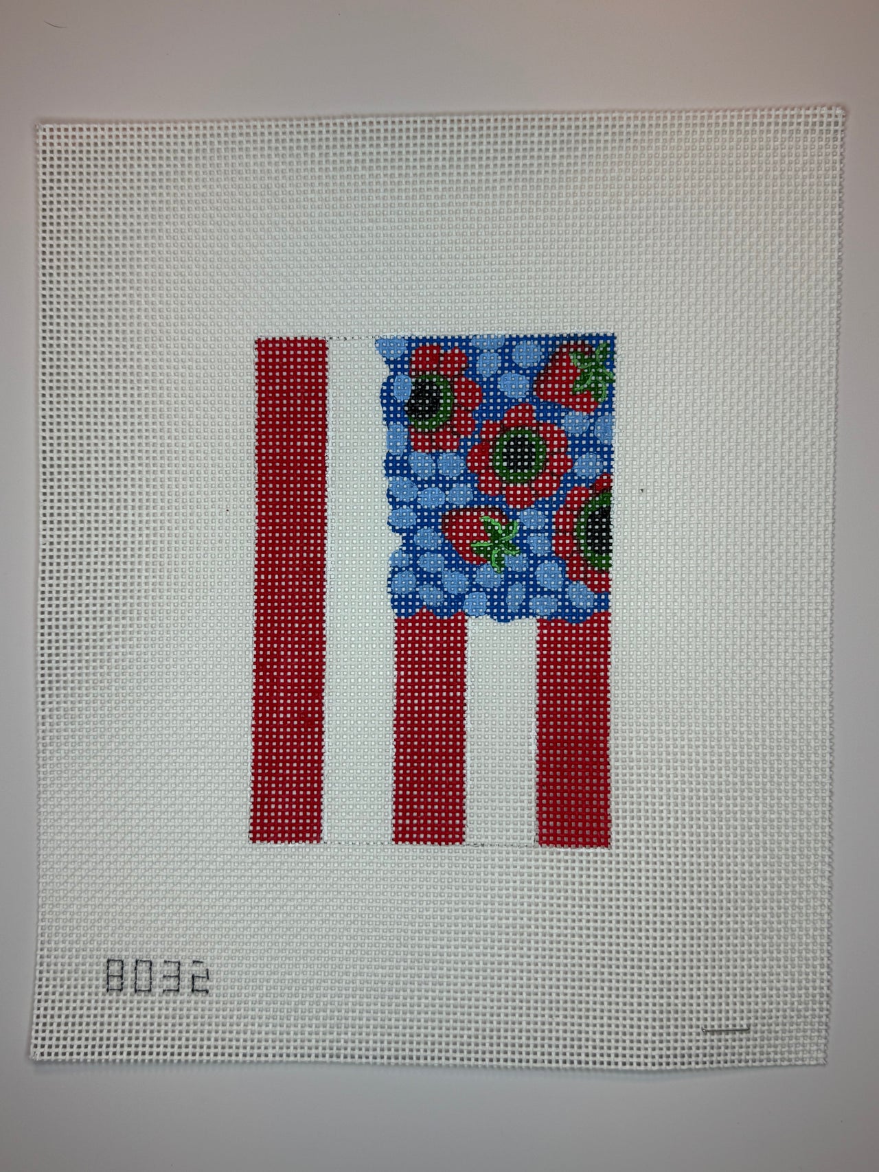 8032 Floral and Fruit Flag Small - MKT