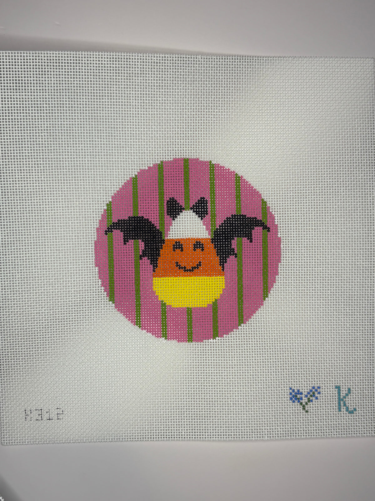 K312 Candy Corn Bat - MKT3