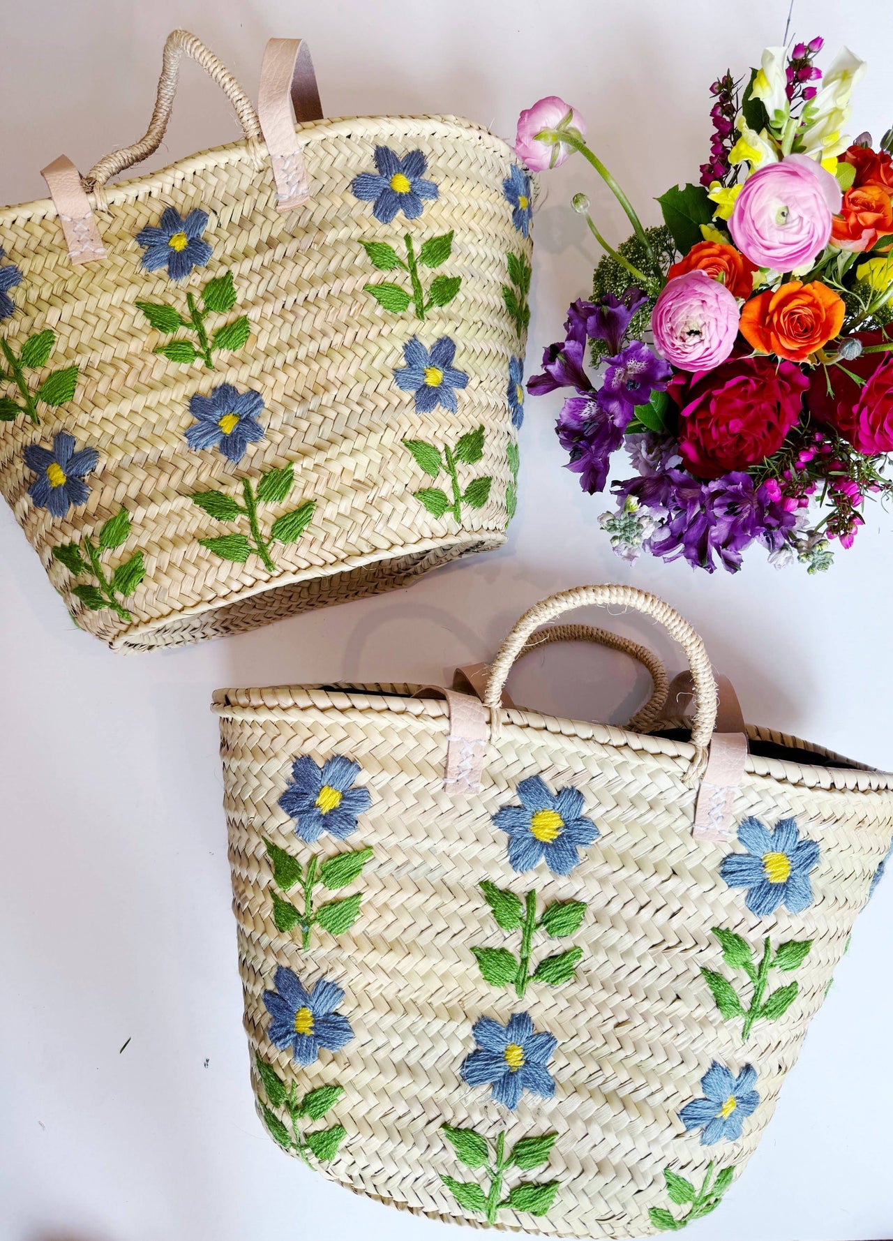 Floral Embroidered Straw Tote Bag – Straw Bag Summer Style