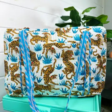 Quilted Zip Tote Bag