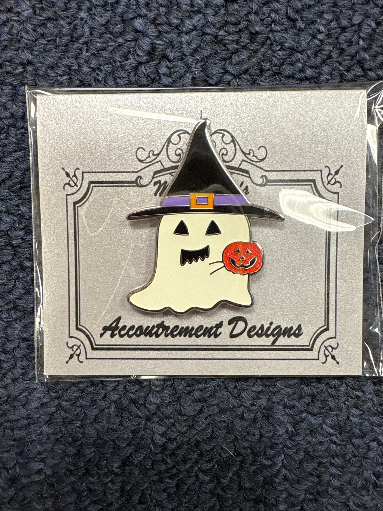 Glow in the Dark Ghost Needleminder Mag Friend