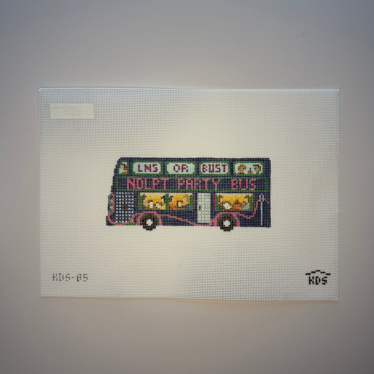 KDS-85 Needlepoint Party Bus