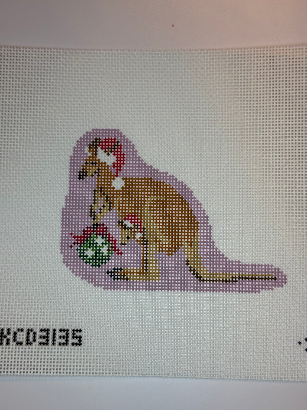 KCD3135 Holiday Kangaroo - MKT