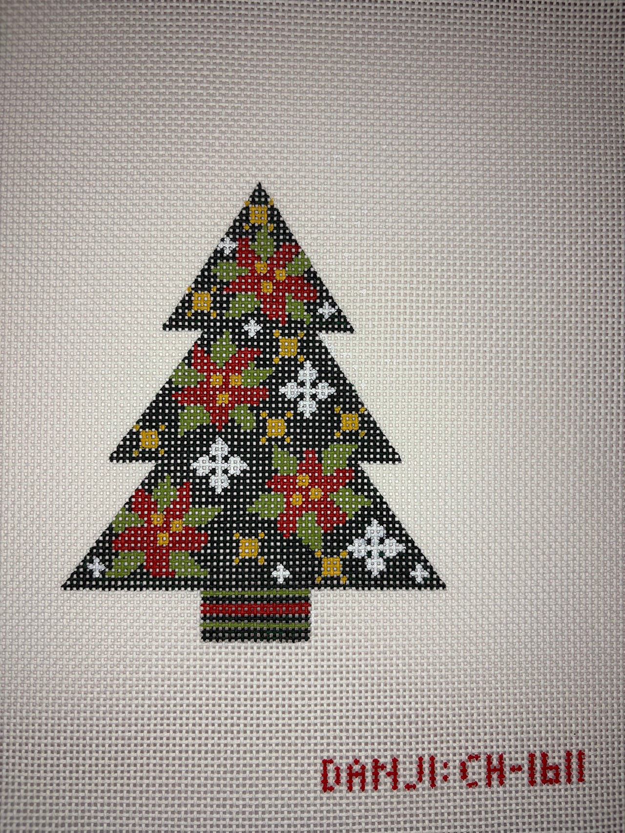 CH-1611 Tree with Poinsettia