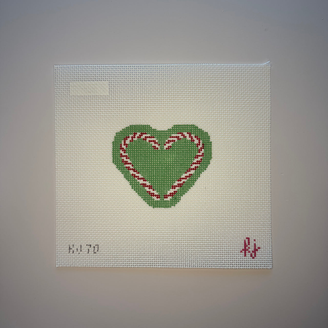 KJ-70 Candy Cane Heart 2