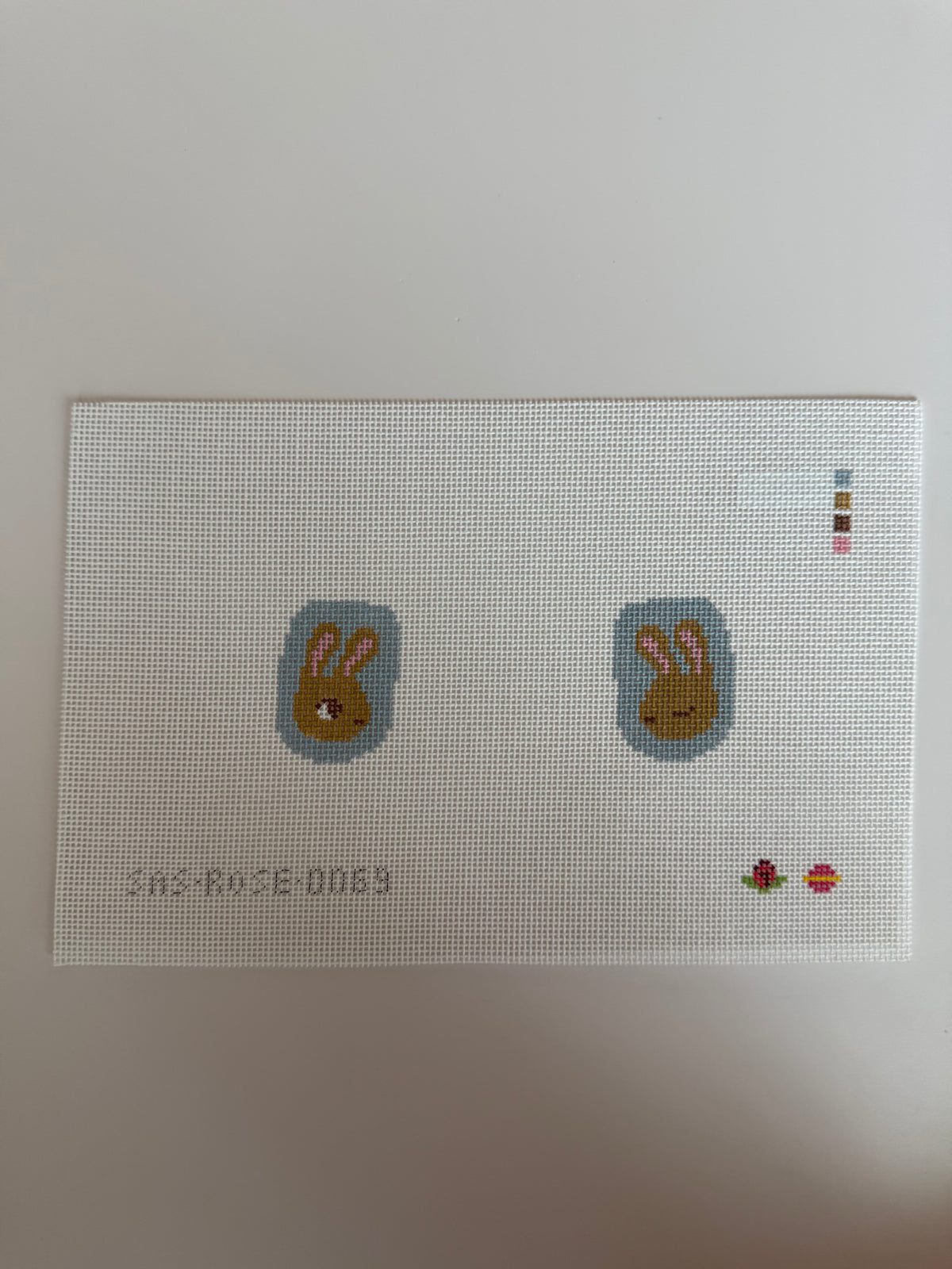 SAS-ROSE-0069 Bunny Charm - MKT