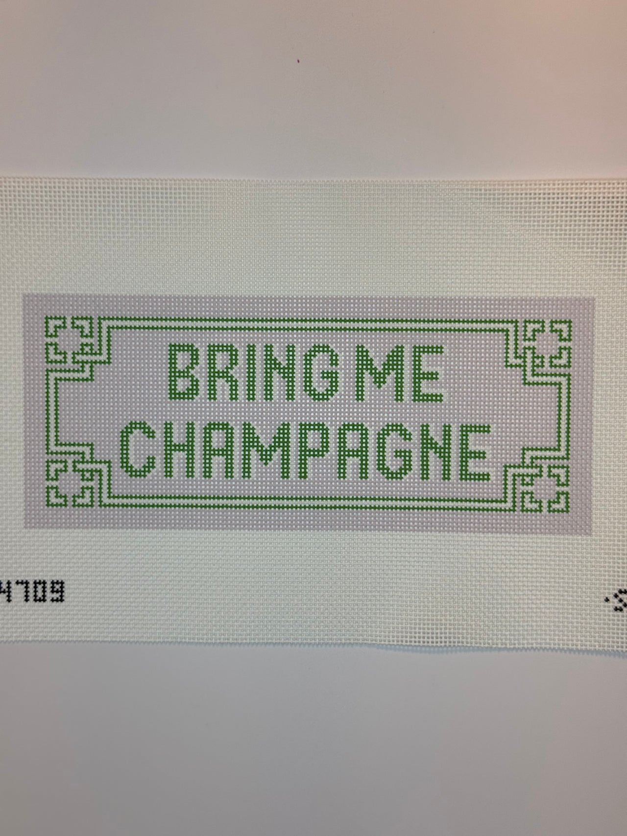 KCD4709 Bring Me Champagne - MKT