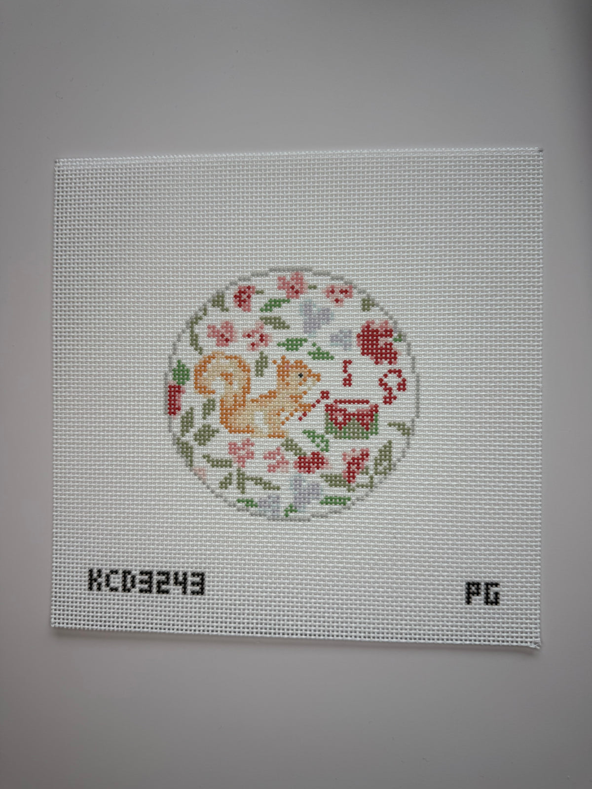 KCD3243 Squirrel with Drum - MKT