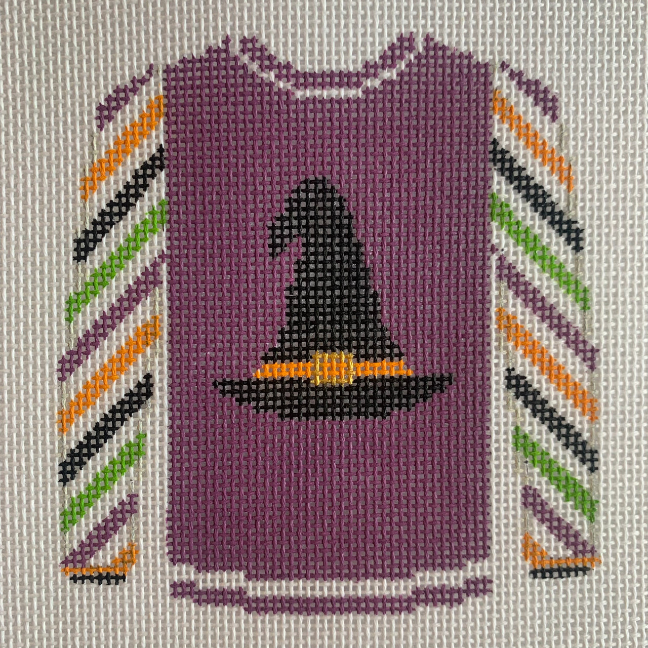 KKO220N Witch hat on purple sweater