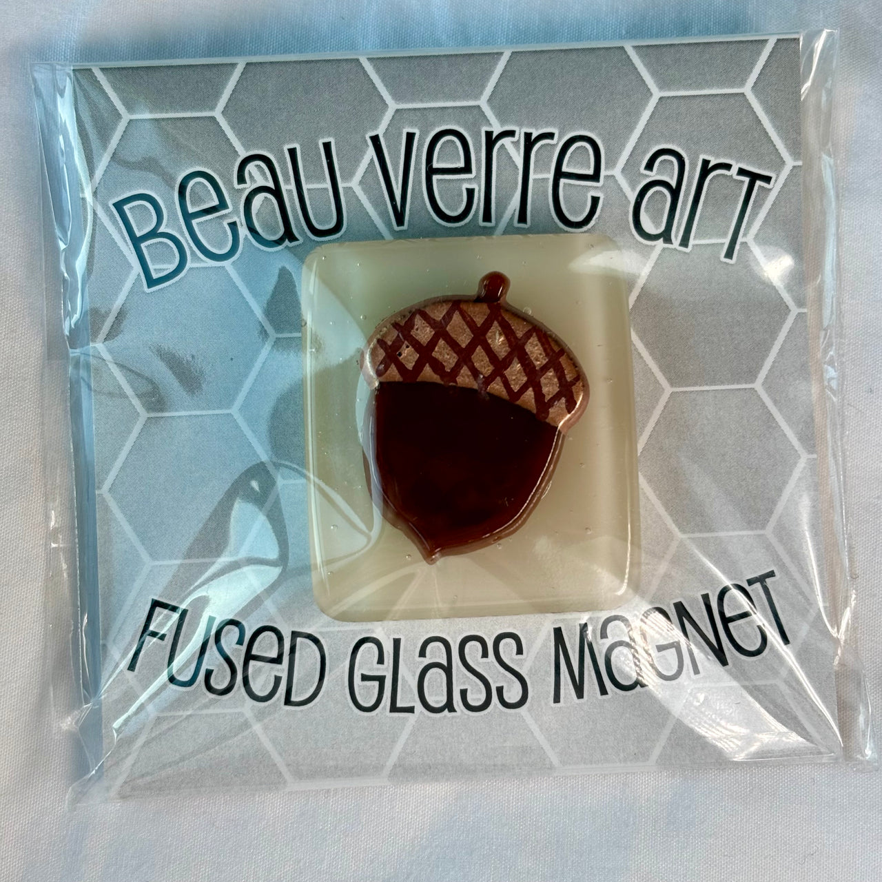 Acorn on Cream Fused Glass Needle Minder