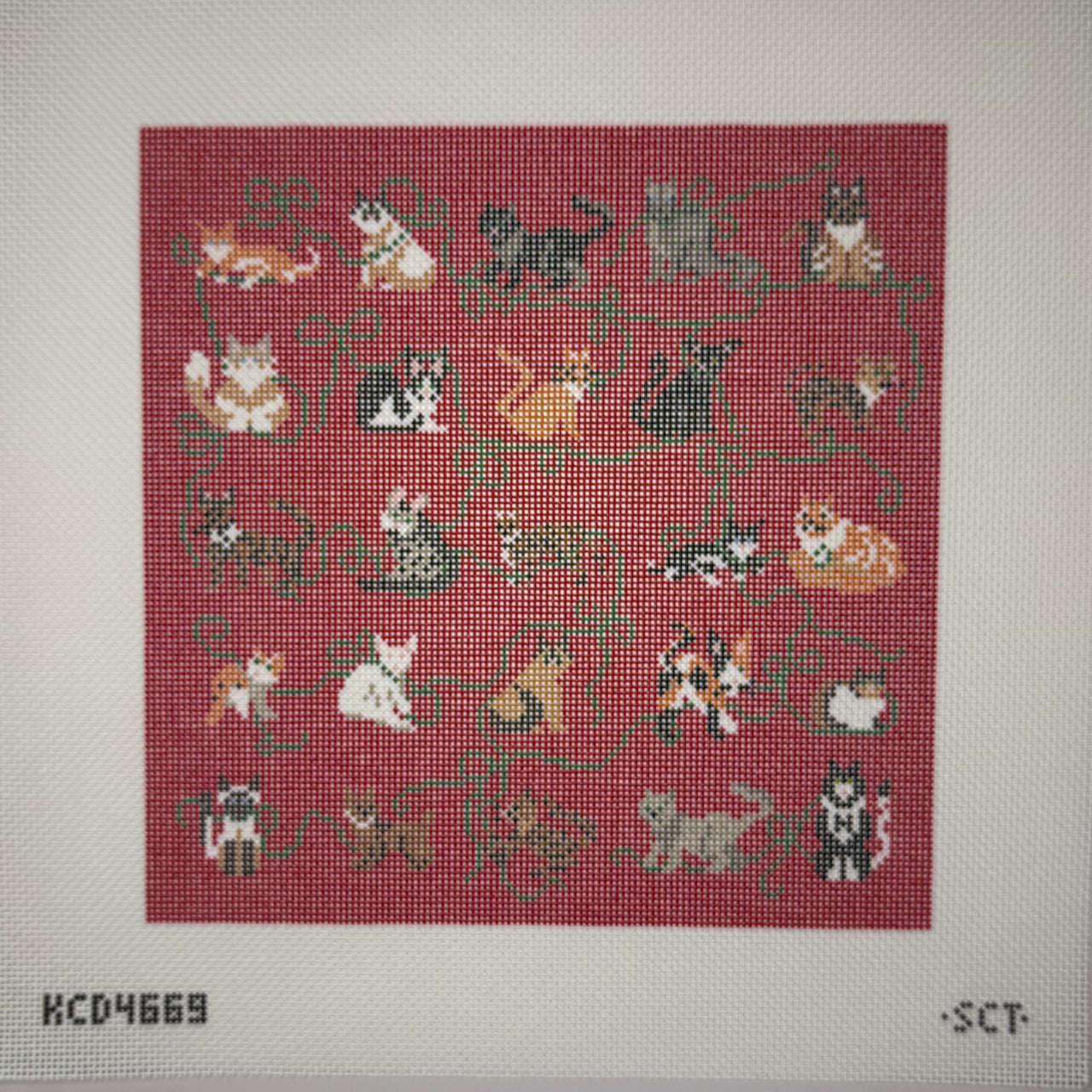 KCD4669 Holiday Cat Square - MKT
