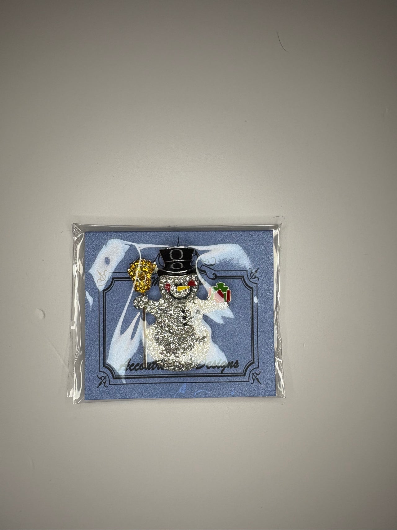 Rhinestone Top Hat Snowman Needleminder Mag Friend