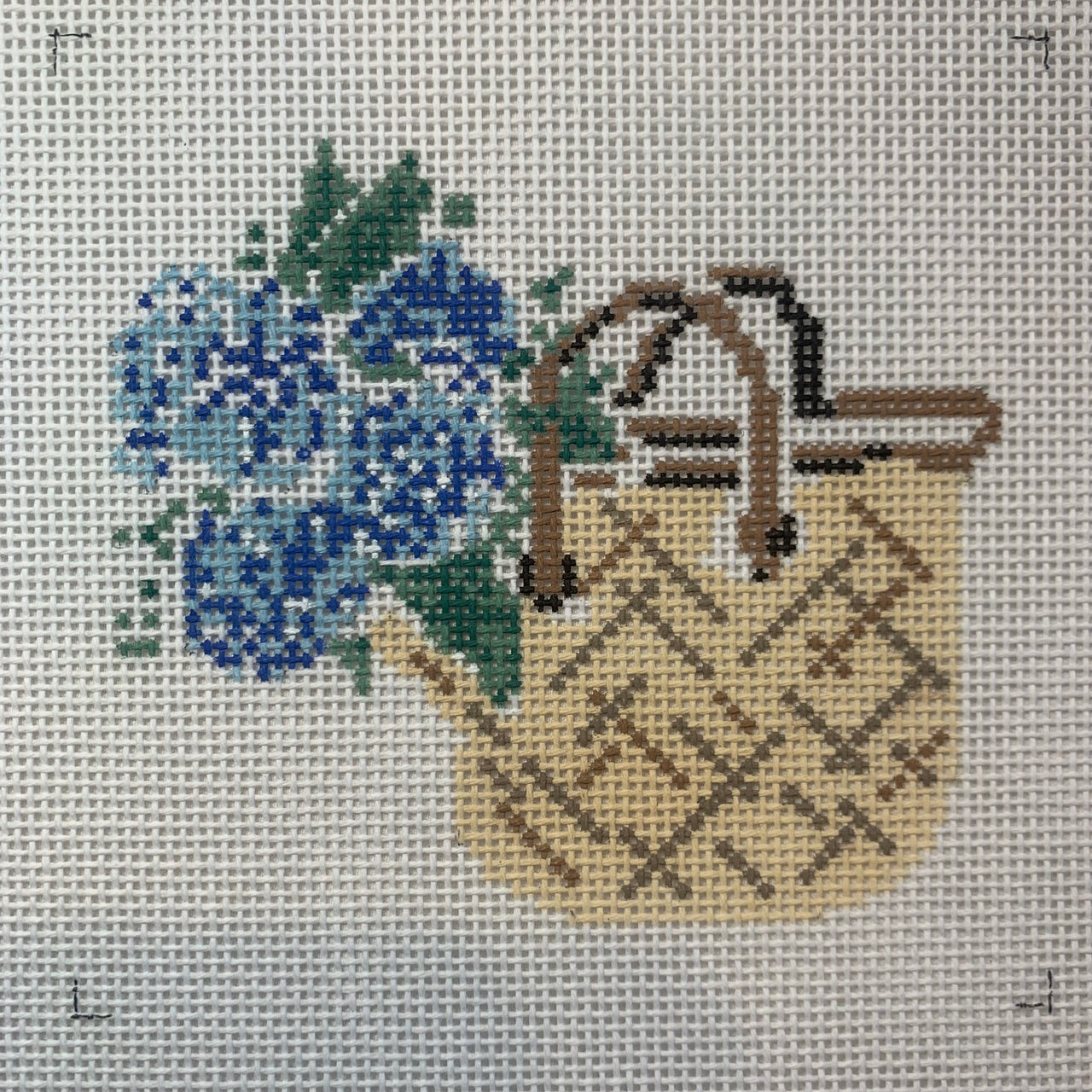 CM65 Blue Hydrangea Basket