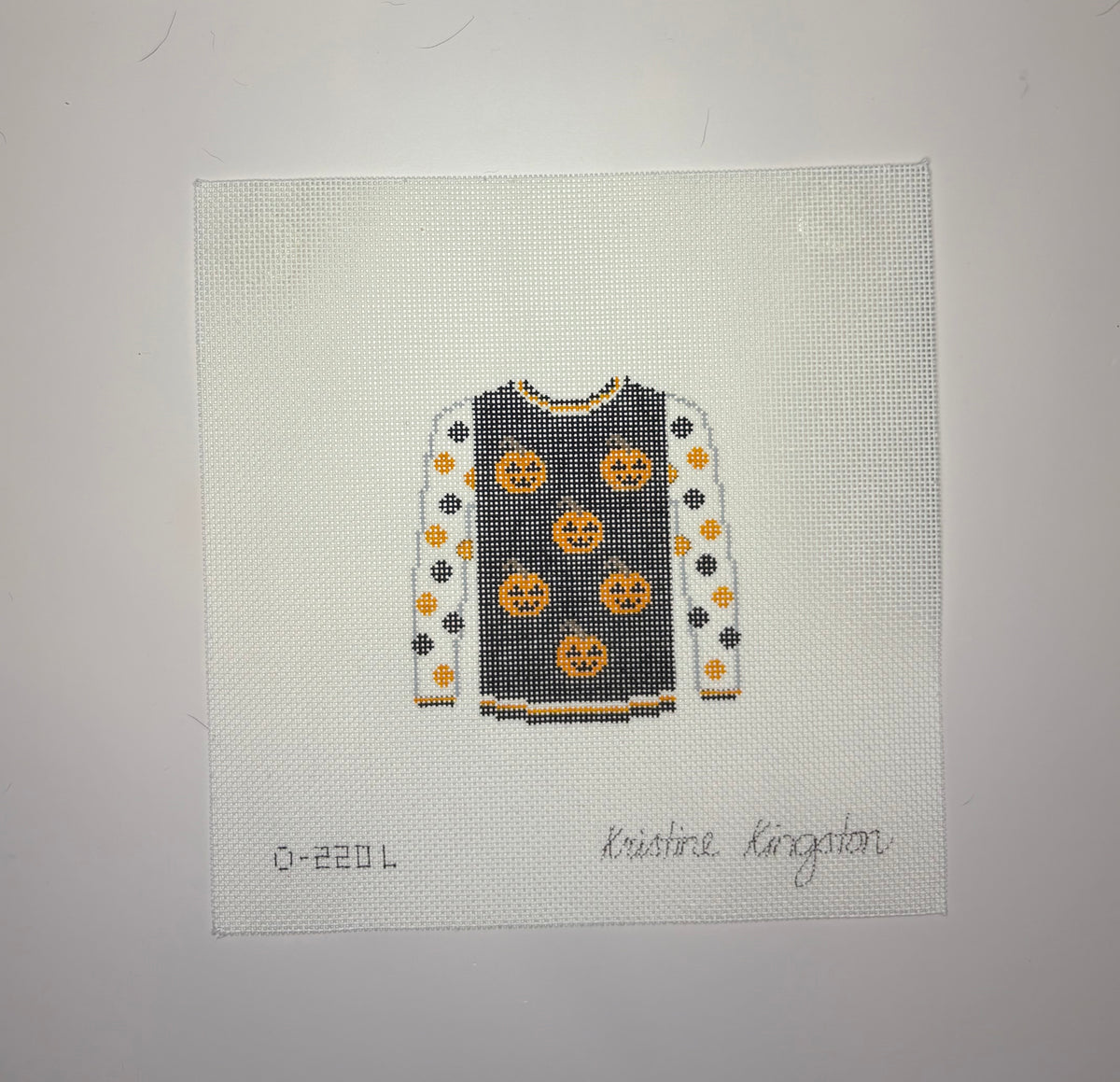 KKO220L 6 Pumpkins on Black Sweater - MKT3