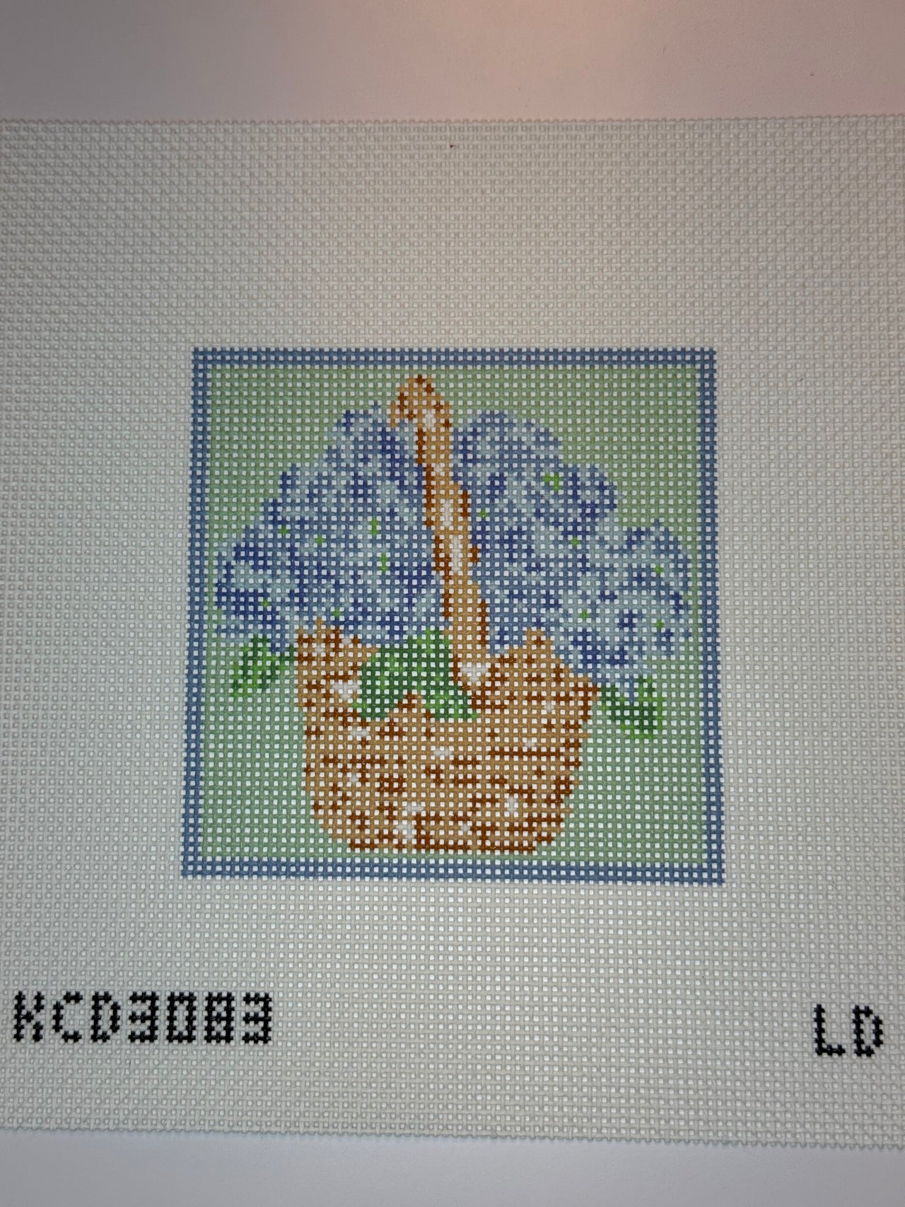 KCD3083 Mini Hydrangea Basket - MKT