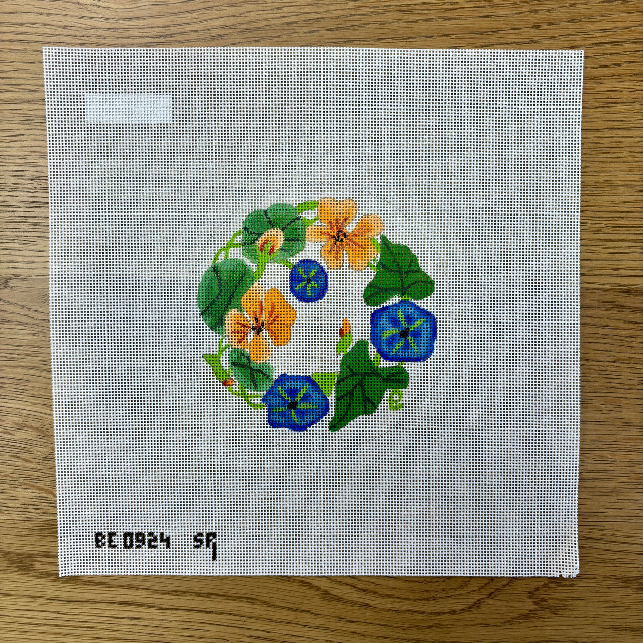 BE0924 Nasturtiums Round - TS