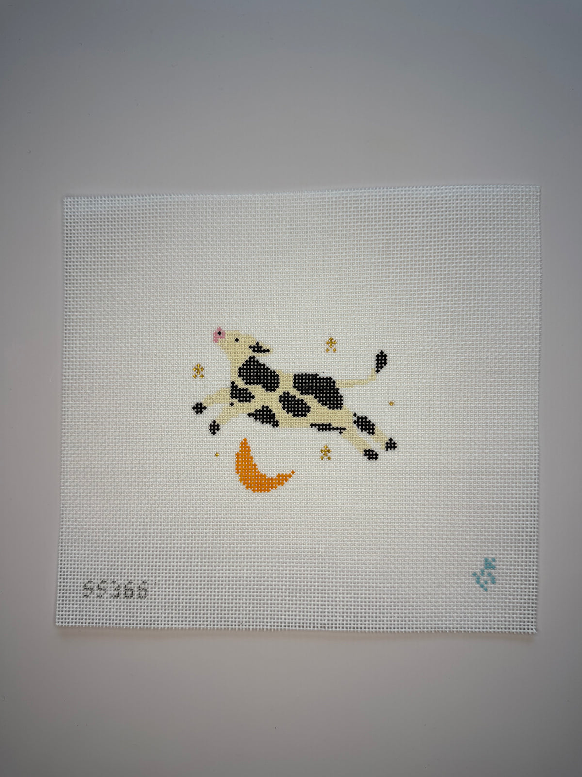 SS366 Cow Jumped Over the Moon - MKT