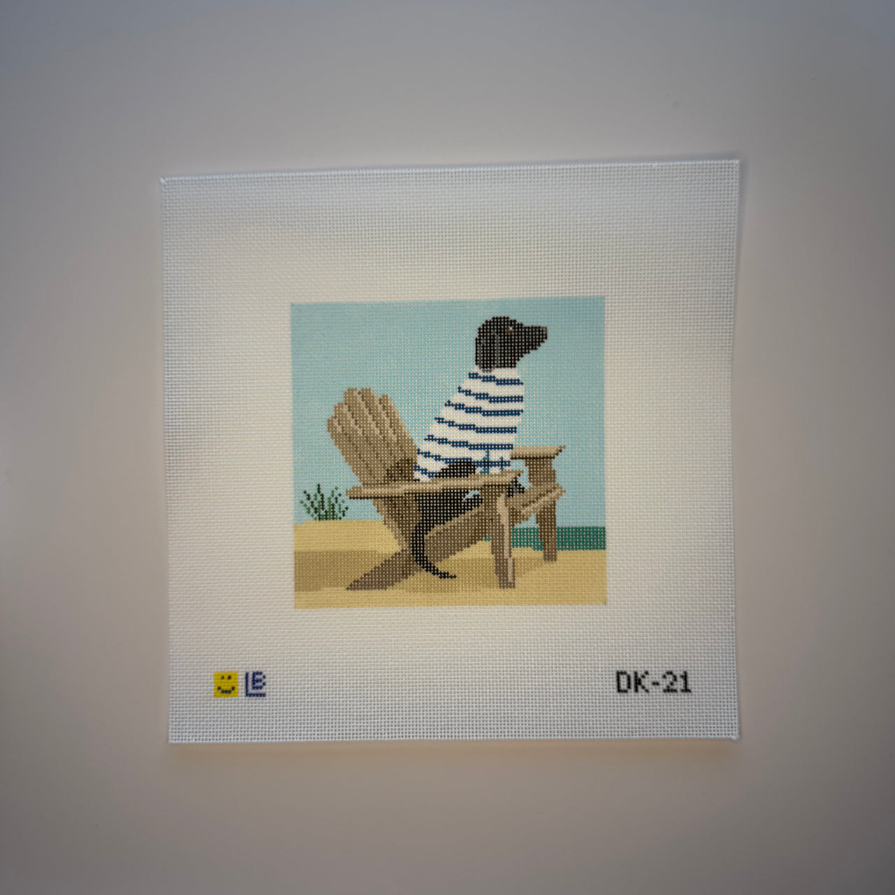 DK-21 Keeping Watch - Black Dog