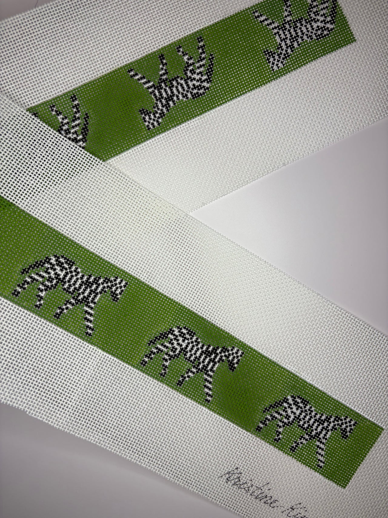 KKB546D Zebra Belt on Green
