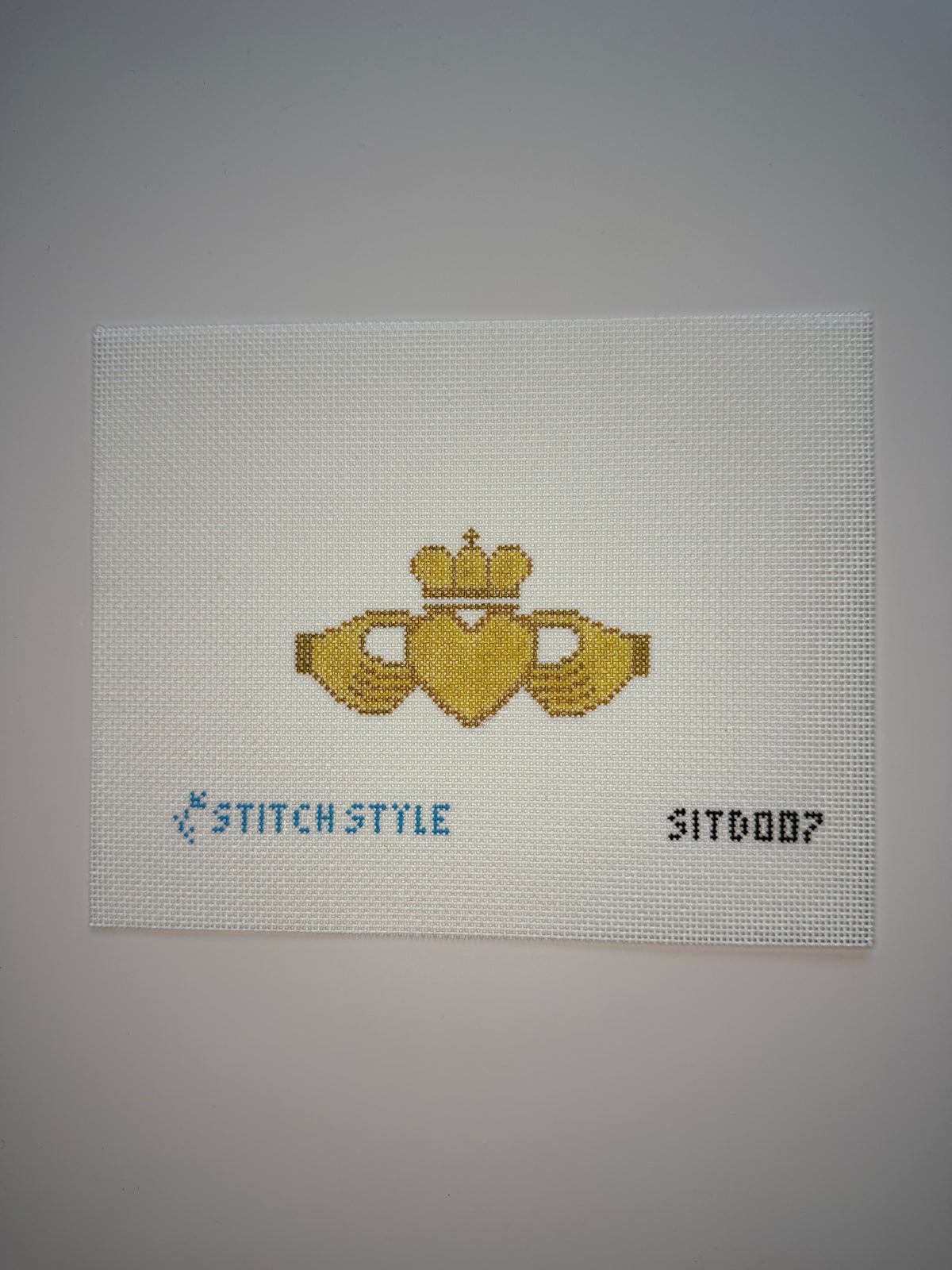 SITD007 Gold Claddagh Ring - MKT