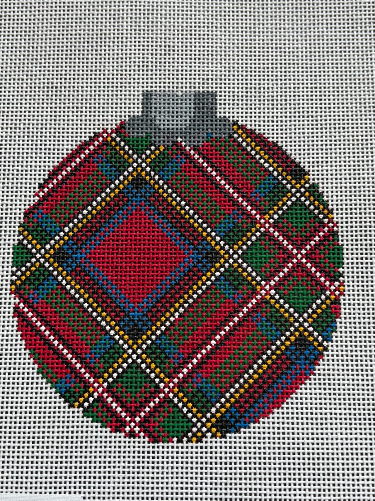 Royal Stewart Ornament without Letter - CO 26B