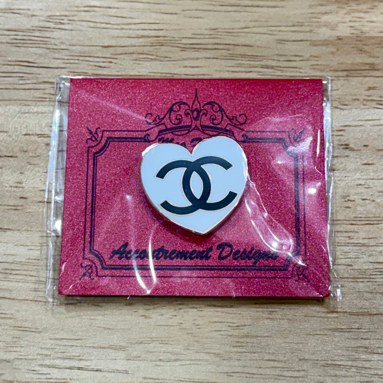 Chanel Heart Needleminder Mag Friend
