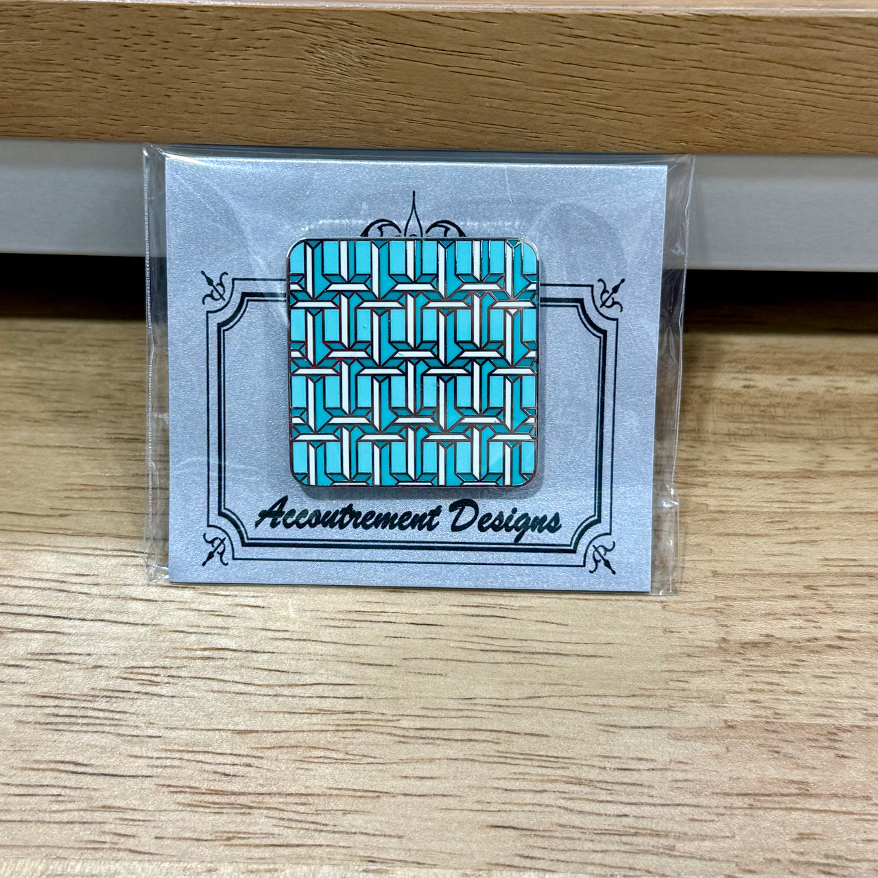 Tiffany T Print Needleminder Mag Friend