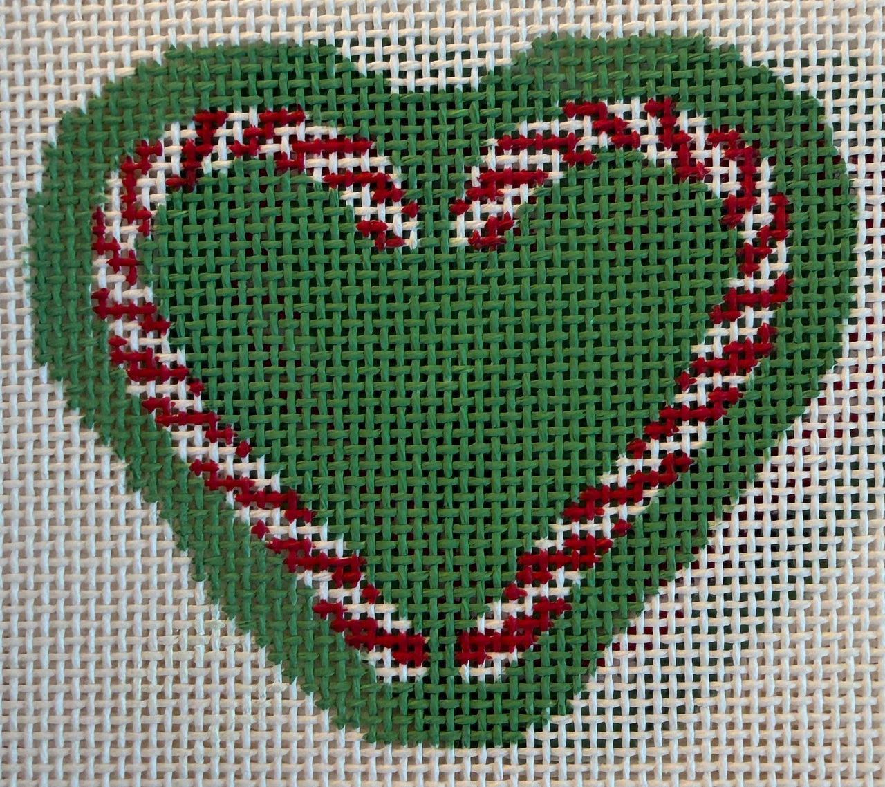 KJ70 Candy Cane Heart 2 - TS
