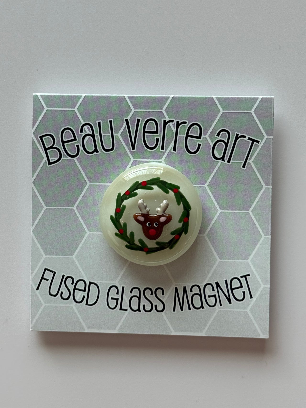 Reindeer in Wreath Fused Glass Needle Minder