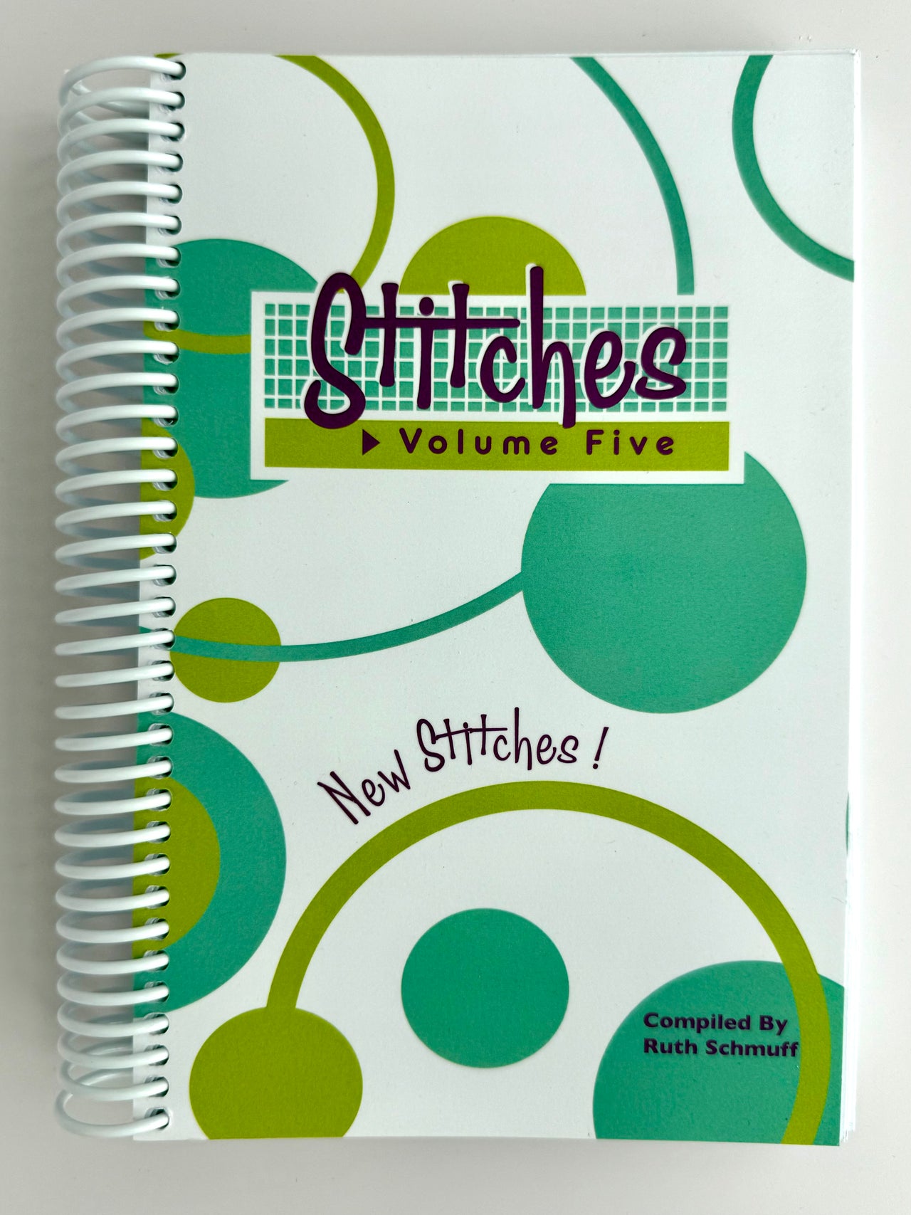 Stitches Volume 5 travel size