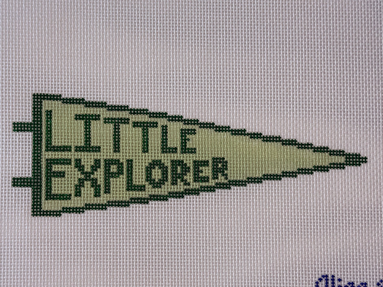 AB-149 Little Explorer Midi Pennant